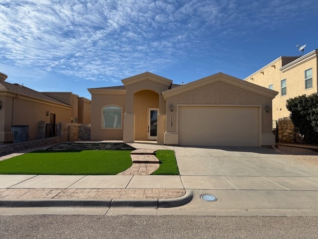 Building Photo - 11541 Porfirio Payan Dr