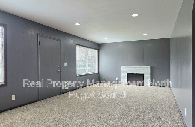 Photo - 4105 172nd St NE