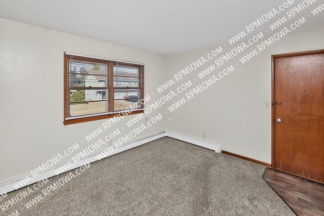 Photo - 312 E 5th St Unit 4