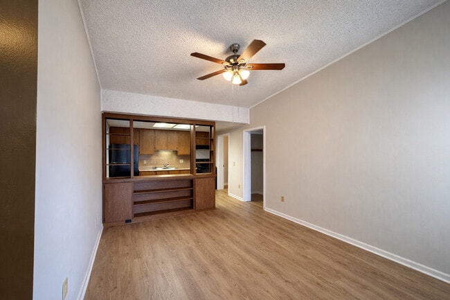 Sala de estar - Swanbrook Manor Apartments