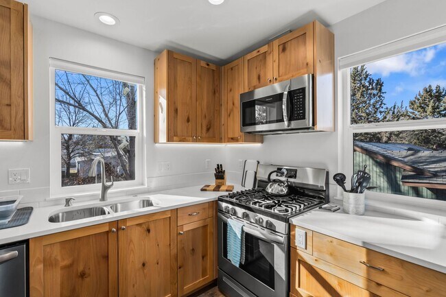 Photo - 1423 SE Lostine Cir Unit 1423 Lostine ADU