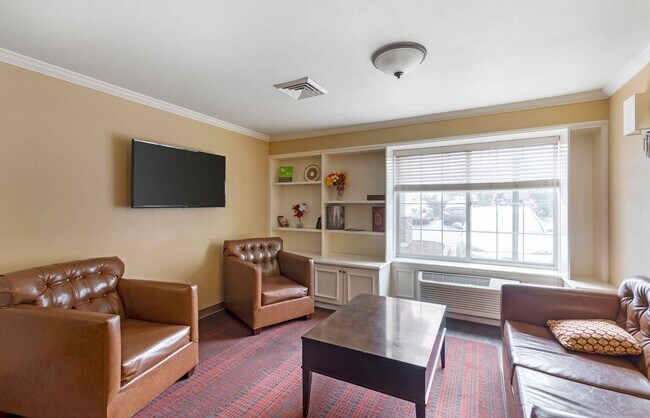 Furnished Studio-St. Louis - Westport - Central