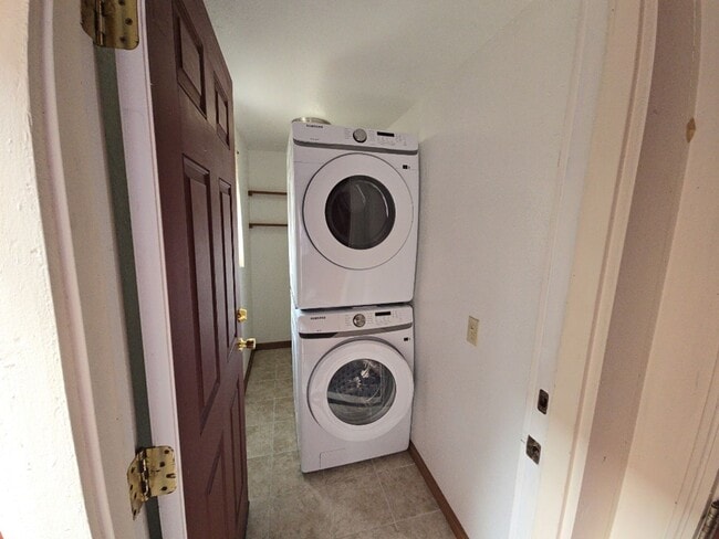 Photo - 626 O St Unit 626 O St. #1 [PRM: Andrew]