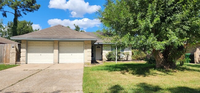 Photo - 2527 Meandering Trail House