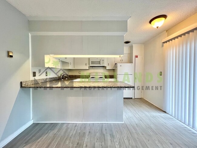 Photo - 623 Henderson St