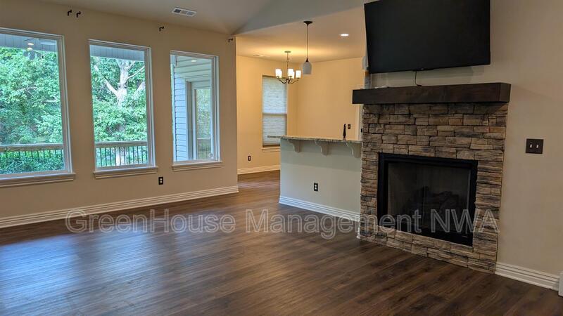 Photo - 6 Lyneham Ln