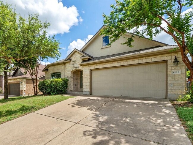 Photo - 1905 Meandering Meadows Dr