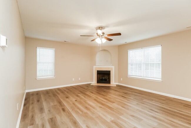 Photo - 1104 Ametrine Ln