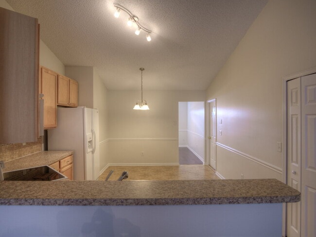 Photo - 3794 Blackthorn Ct