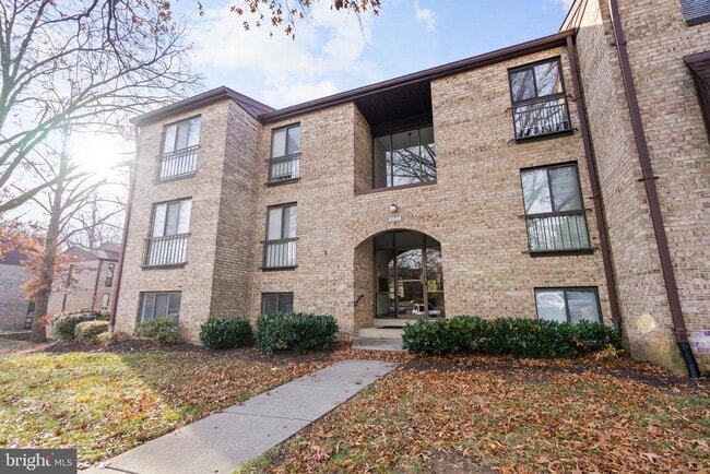 Photo - 2045 Royal Fern Ct Apartment Unit 1C