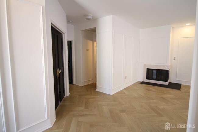 Photo - 3011 Cypress Ct