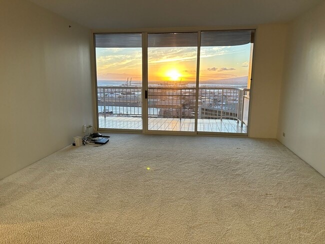Photo - 1212 Nuuanu Ave Unit 3011