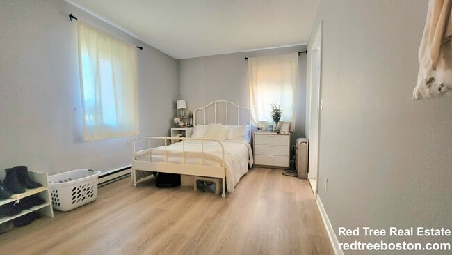 Photo - 200 Kelton St Unit A-14