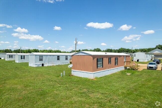 Photo - Gateway Creek Apartments