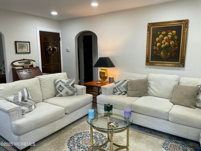 Photo - 432 Wells Ave