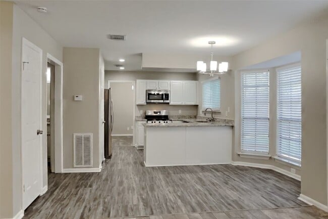 Photo - 3515 Timothy Ln