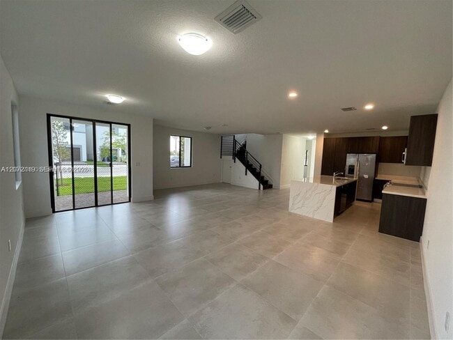 Photo - 13624 SW 158th Ave