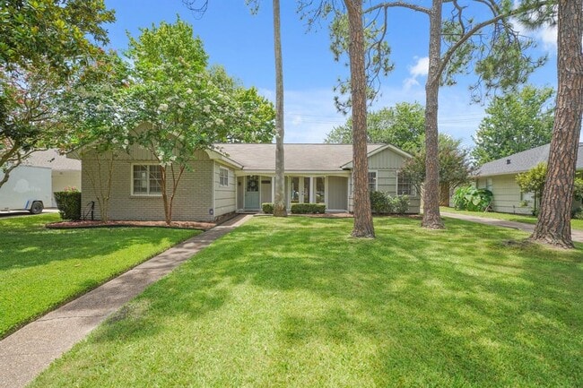 Photo - 10602 Willowisp Dr House