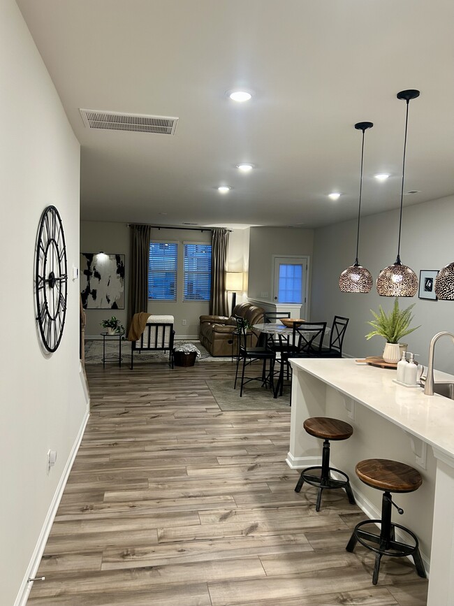 Photo - 208 Wakelon Dr