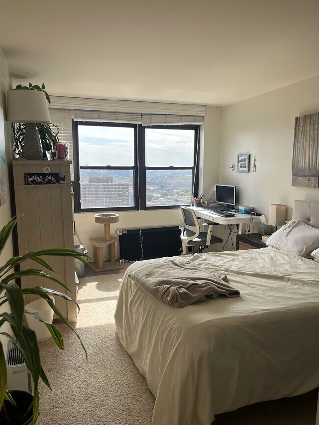 Photo - 510 W Belmont Ave Unit 2209