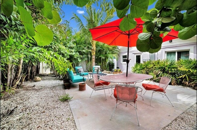 Photo - 1210 Bay Palm Blvd