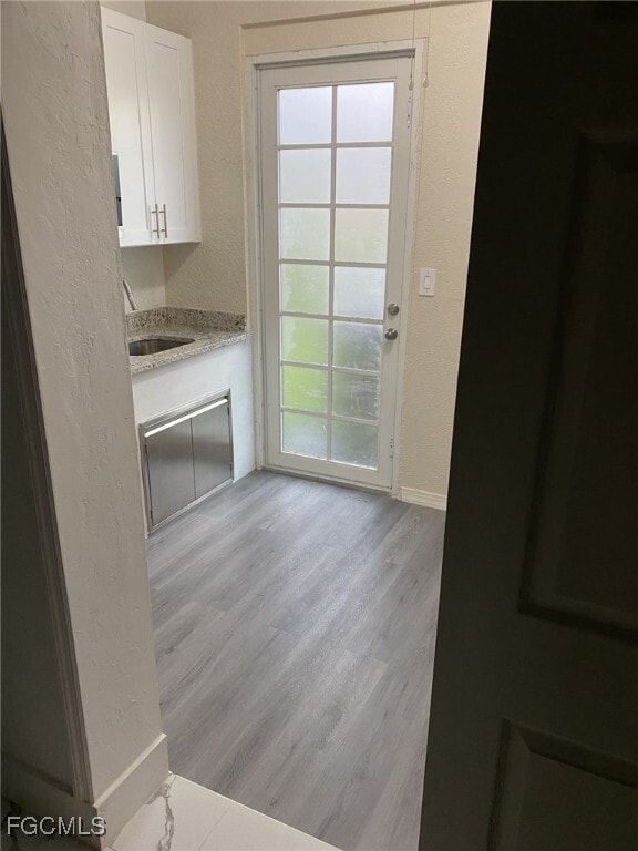 Photo - 1119 Colonial St E