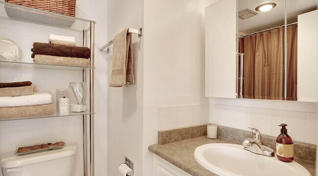 Photo - Ilikai Unit 00307