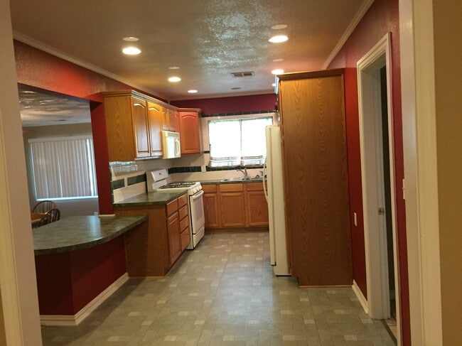 Photo - 813 S Kings St