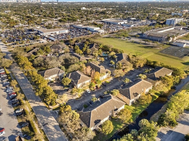 Photo - 767 NW 42nd Ave