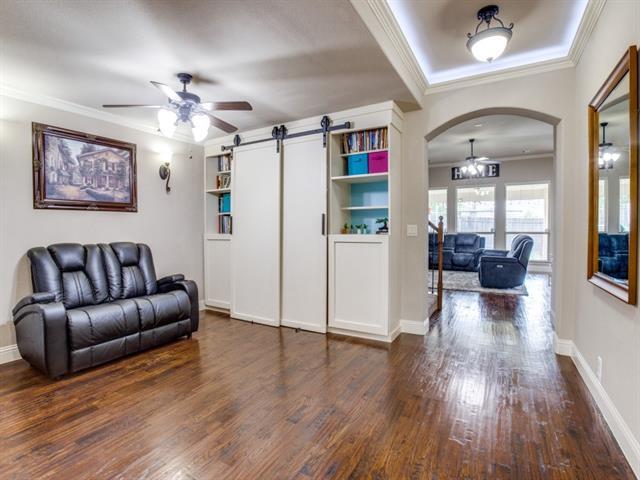 Photo - 804 Longhorn Drive