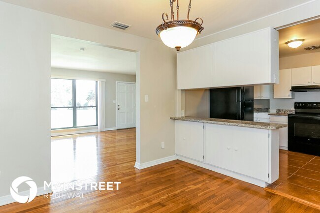 Photo - 2423 Gayland Rd