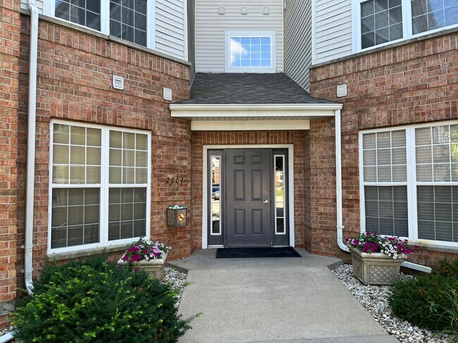 Camden Court Apartments
