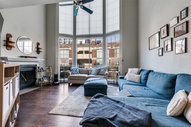 Photo - 3100 Cole Ave Unit 213