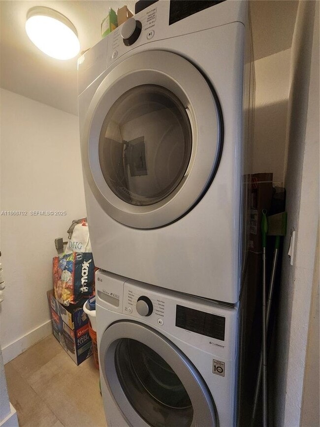 Photo - 8419 Forest Hills Dr