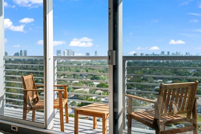 Photo - 1720 Harrison St Unit 1725