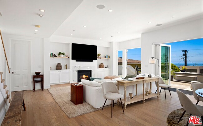 25157 Malibu Rd