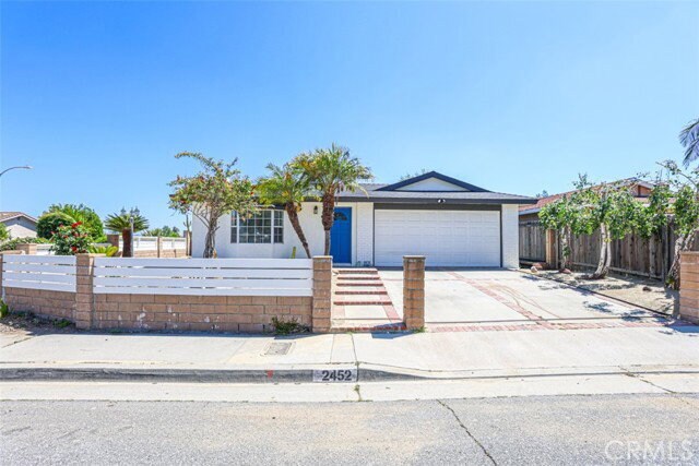 Photo - 2452 E Brenda St