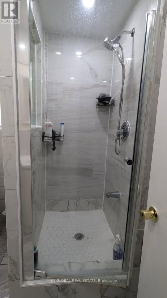 Photo - 2608 Islington Ave.