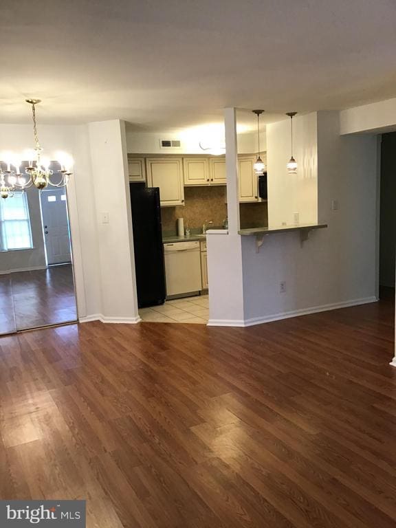 Photo - 45011 Bennett Pl Unit 5