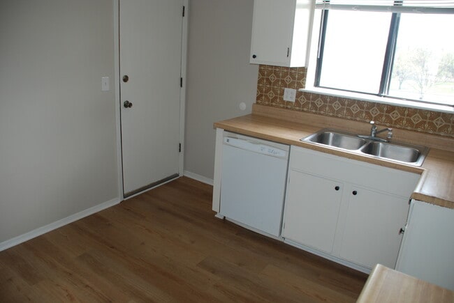 Photo - 1779 Rand Rd Unit 3B