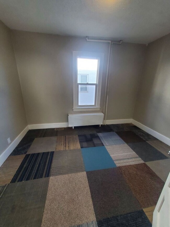 Photo - 1933 Case Ave Unit 2