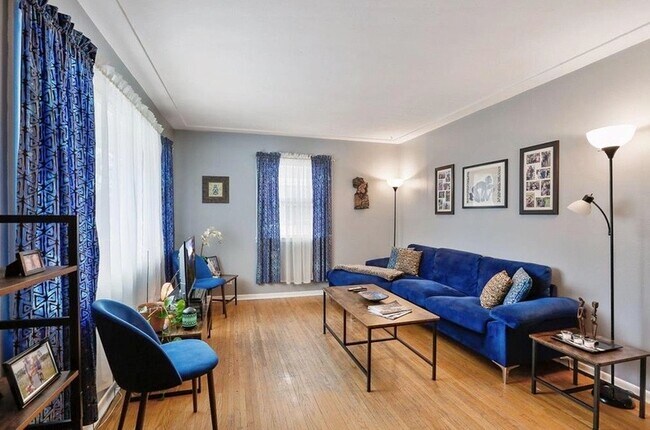 Photo - 4540 Tyler St NE