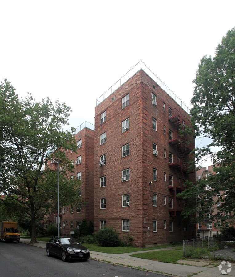 Photo - Biltmore Apartments