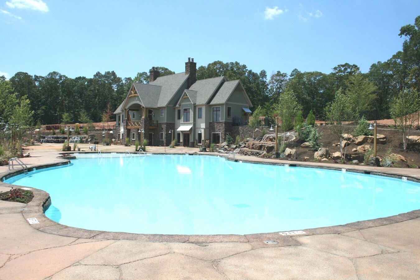 Photo - Flats at the Pier, 1732