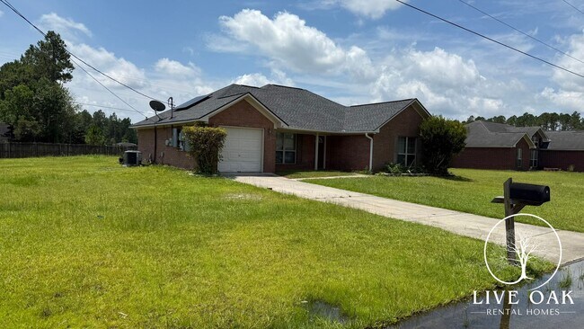 Photo - MOVE-IN SPECIAL: $500 OFF 1st MONTH'S RENT!**