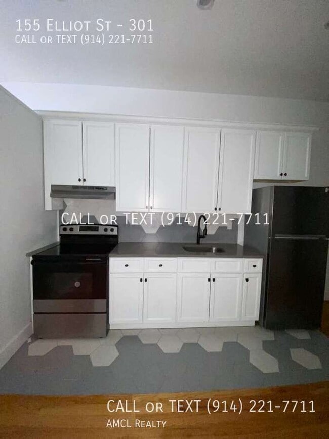 Building Photo - 155 Elliot St Unit 301