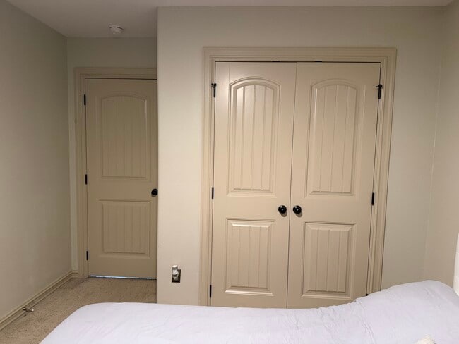 Photo - 304 E Fargo St