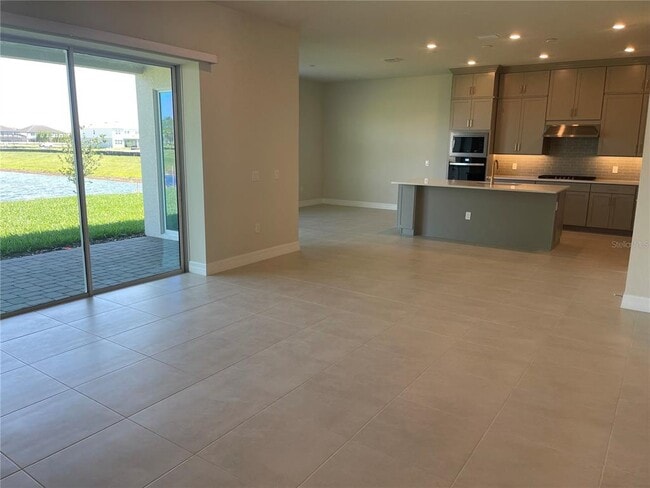 Photo - 8375 Fenton St