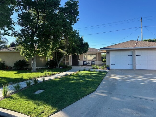 Photo - 779 Almond Dr Casa