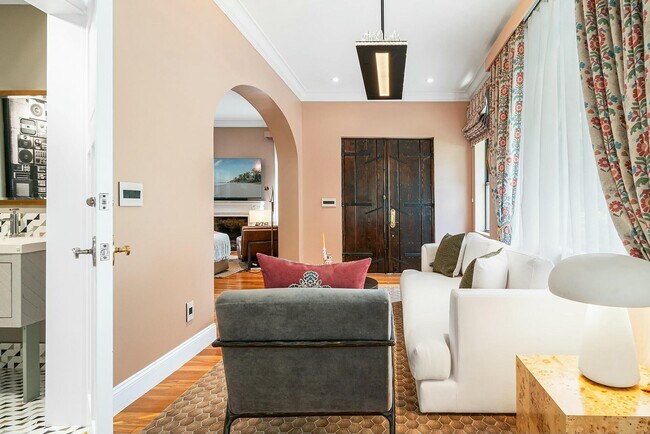 Photo - 3714 S Olive Ave